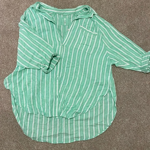Aerie Mint Button Down - Picture 1 of 3